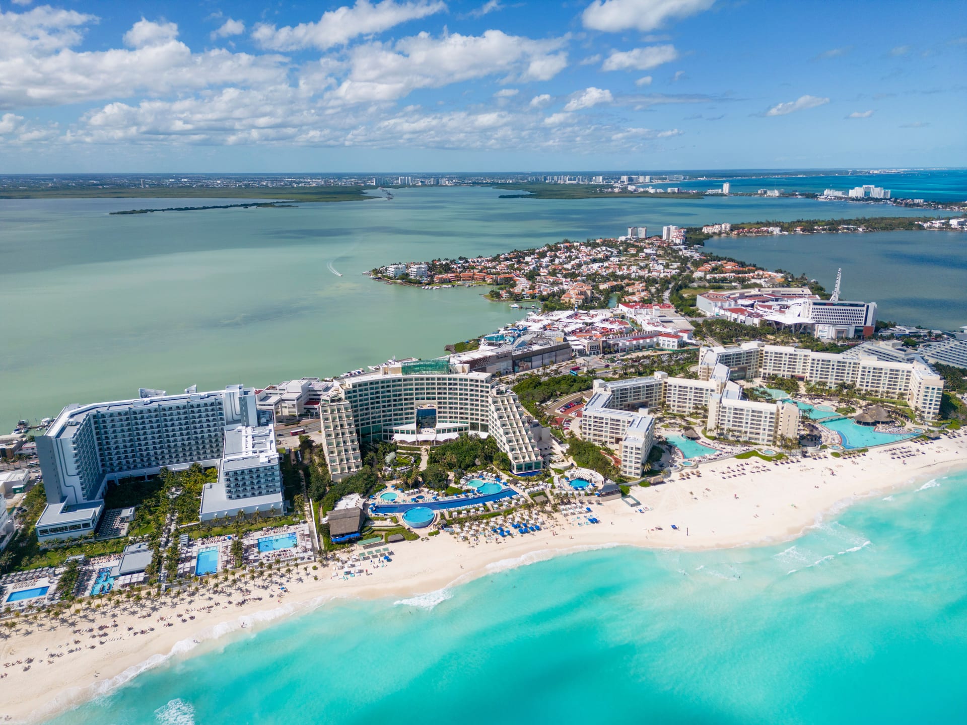 Cancún, Mexico — CrossBorders city profile