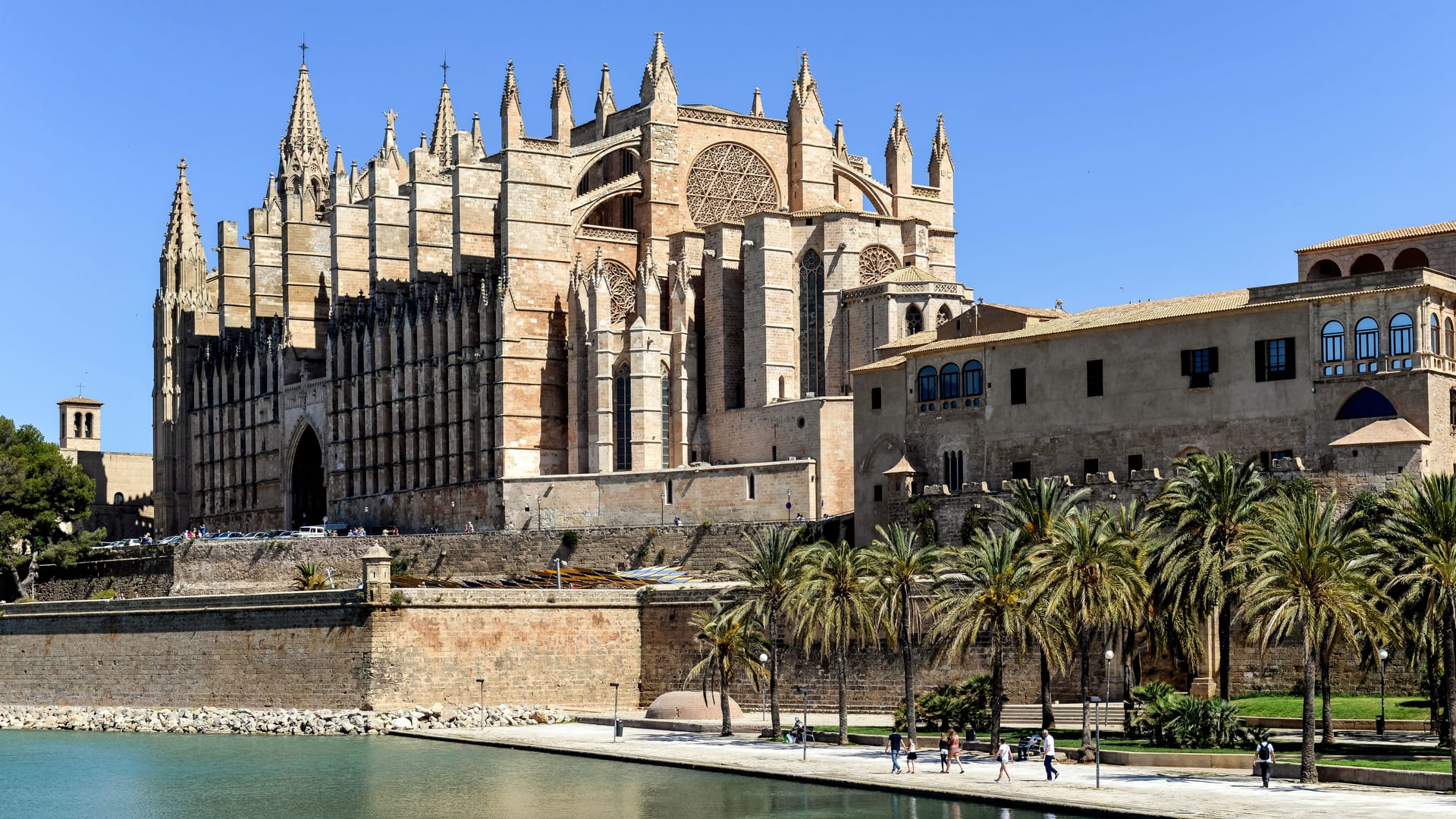 Palma de Mallorca, Spain — CrossBorders city profile