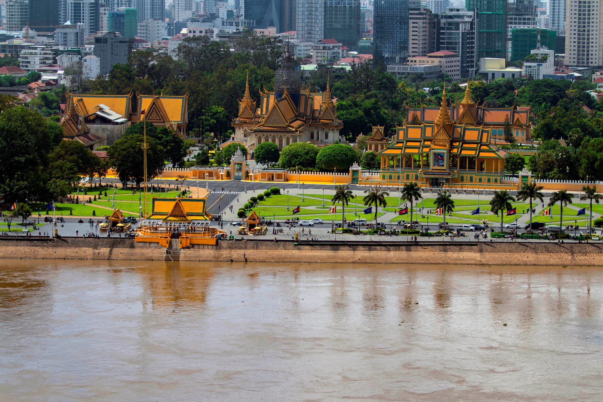 Phnom Penh, Cambodia — CrossBorders city profile